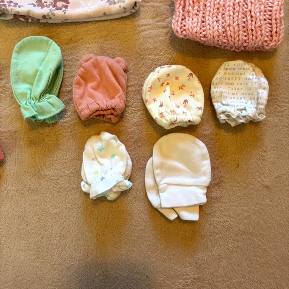 Baby Girl Hat & Mitten Bundle (9 Hats + 6 Mittens) | Newborn–6M | Pink, Floral, - Picture 5 of 6